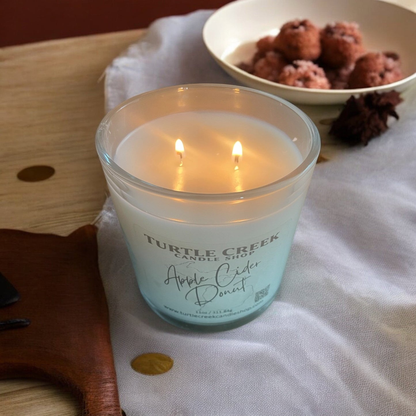Apple Cider Donut 11oz Jar Candle - Turtle Creek Candle Shop