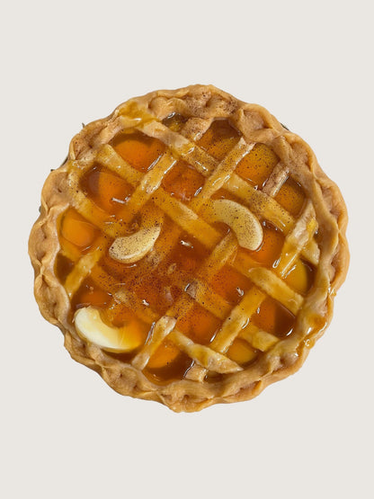 9" Amish Apple Pie Candle - Turtle Creek Candle Shop