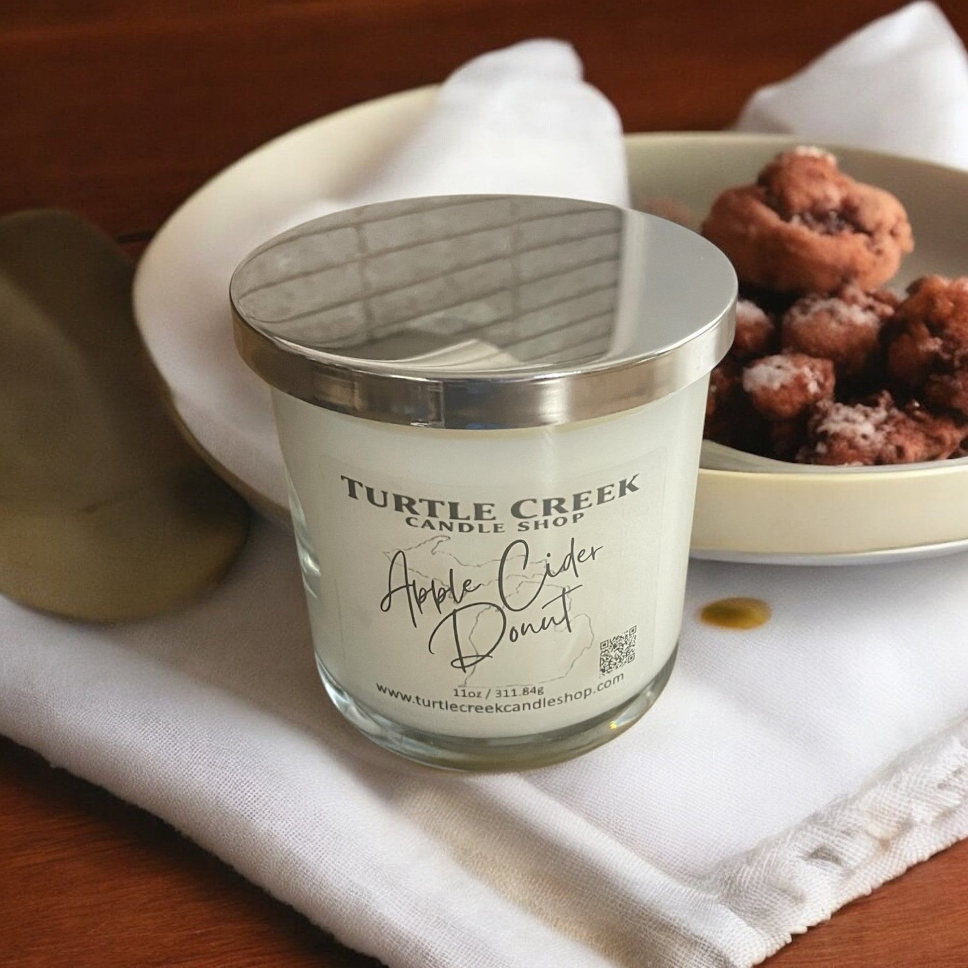 Apple Cider Donut 11oz Jar Candle - Turtle Creek Candle Shop